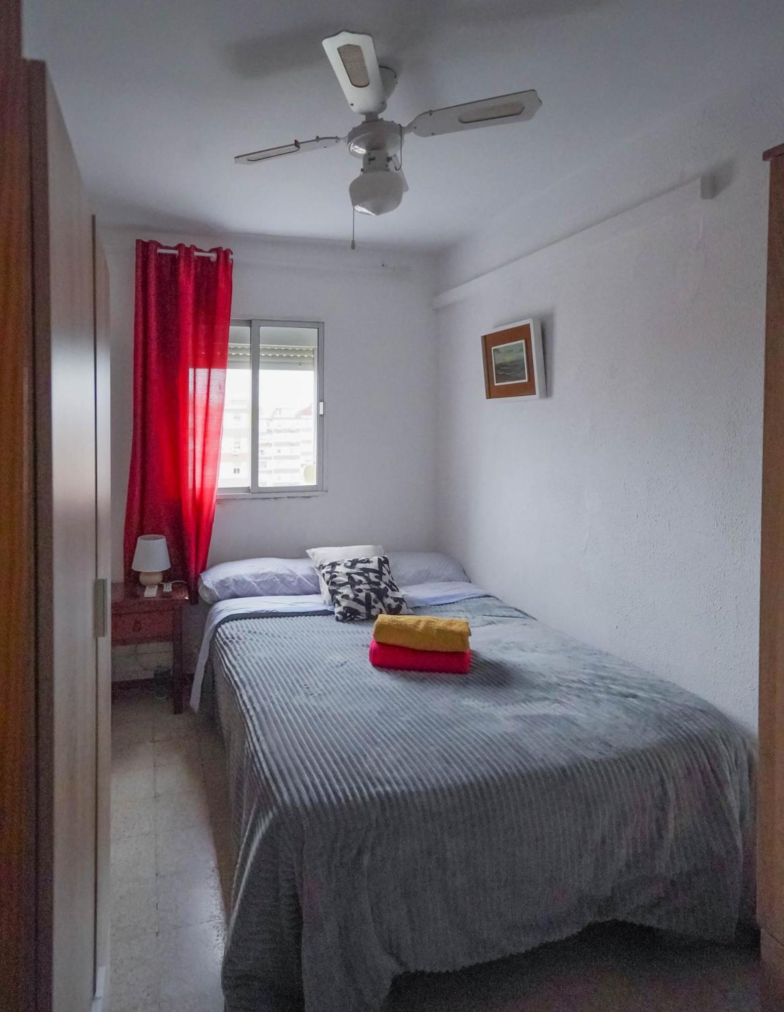Habitaciones Privadas Con Cama Doble En Sevilla Ngoại thất bức ảnh