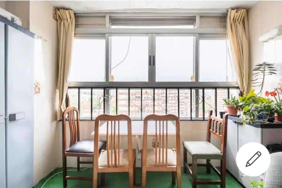Habitaciones Privadas Con Cama Doble En Sevilla Ngoại thất bức ảnh